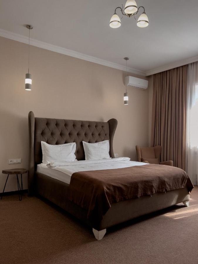 Keremet Hotel Almaty Eksteriør billede
