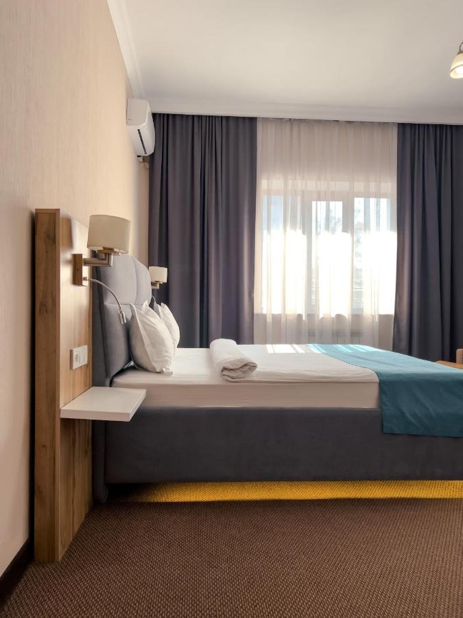 Keremet Hotel Almaty Eksteriør billede