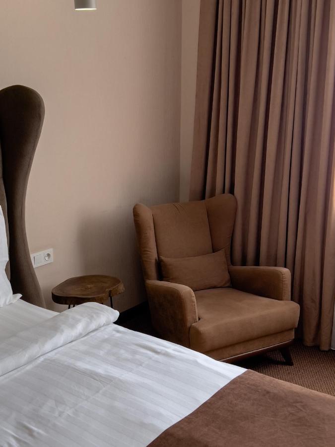 Keremet Hotel Almaty Eksteriør billede