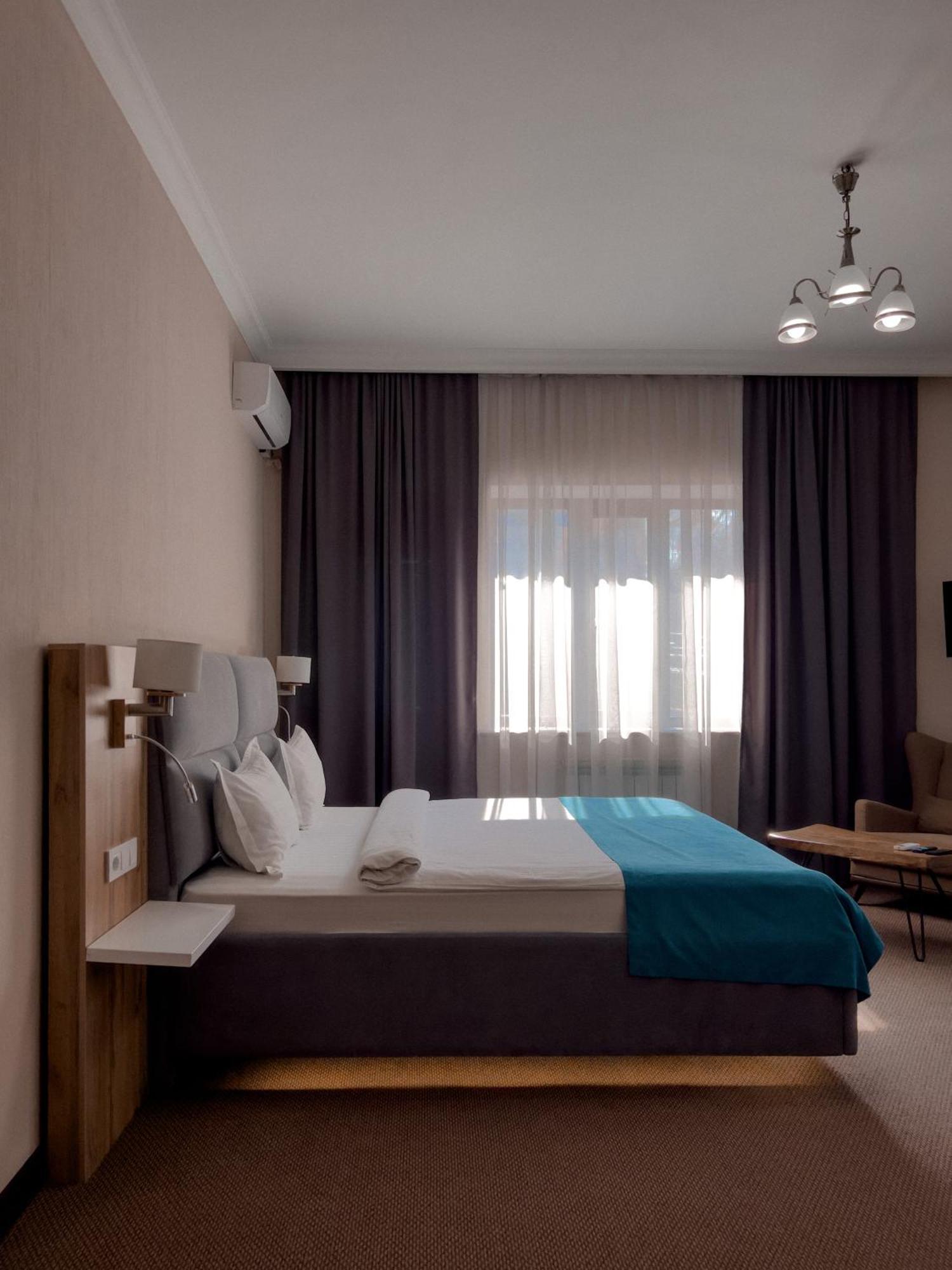 Keremet Hotel Almaty Eksteriør billede