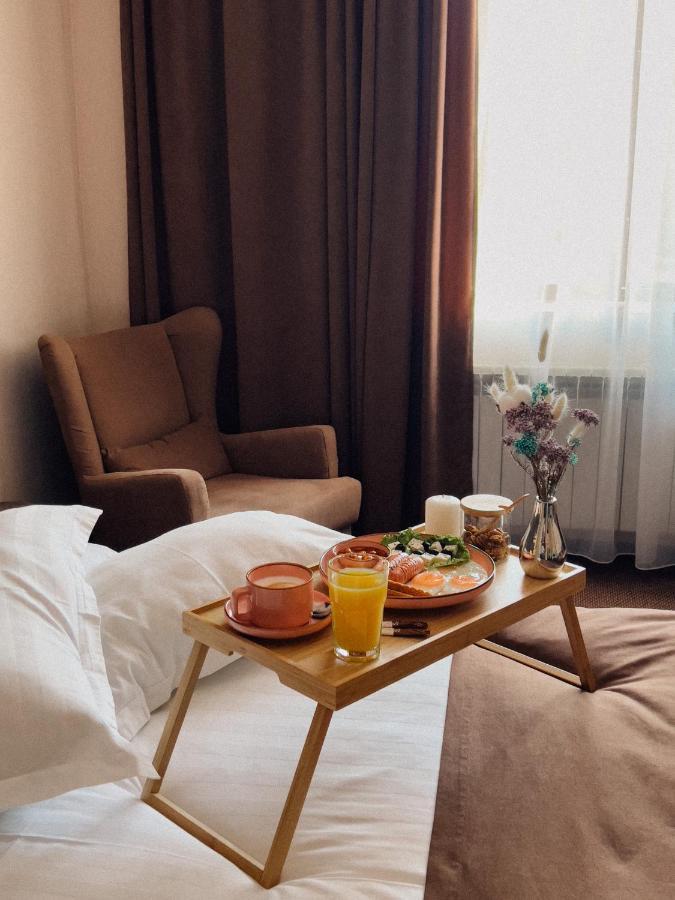 Keremet Hotel Almaty Eksteriør billede