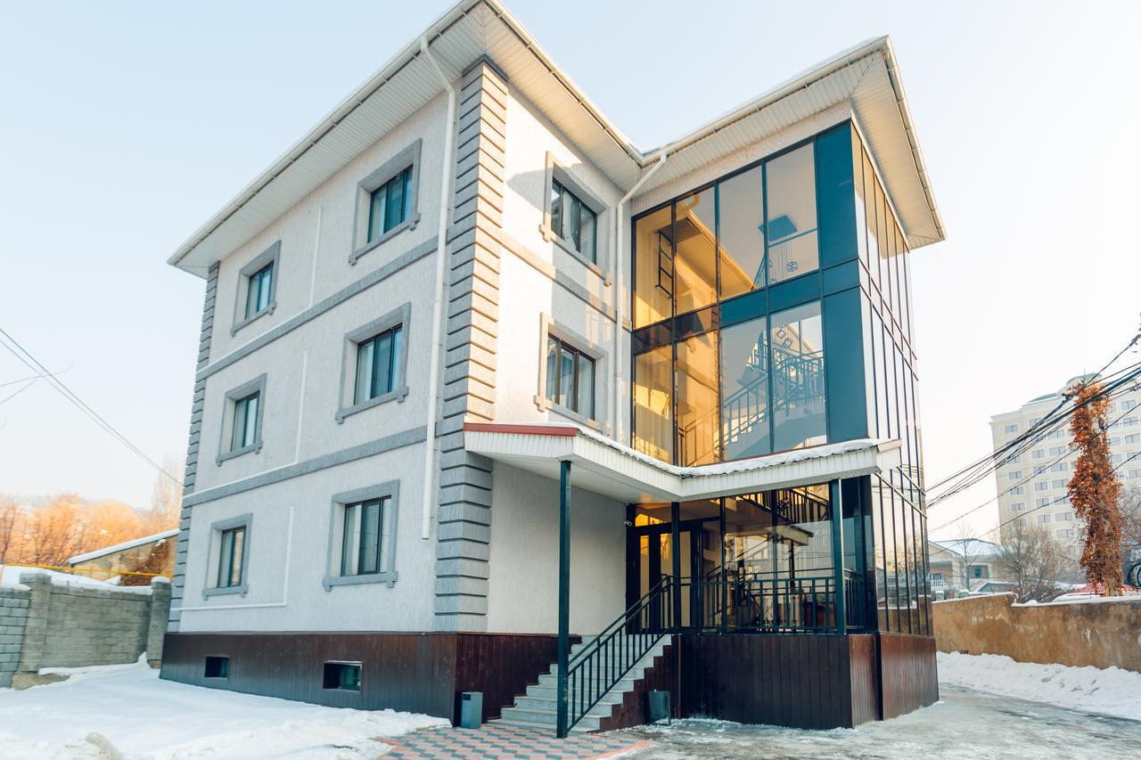 Keremet Hotel Almaty Eksteriør billede